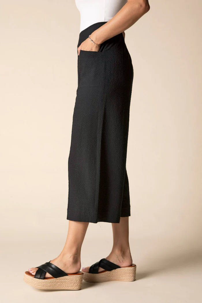 Aria CapriPantsPosh Boutique