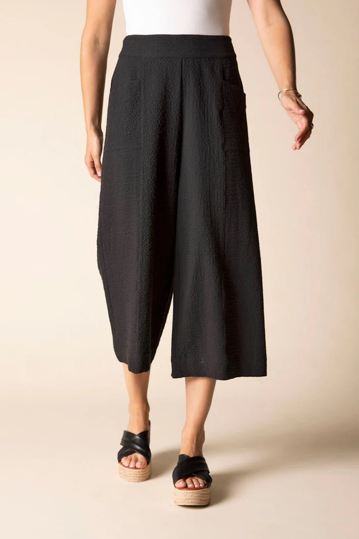 Aria CapriPantsPosh Boutique