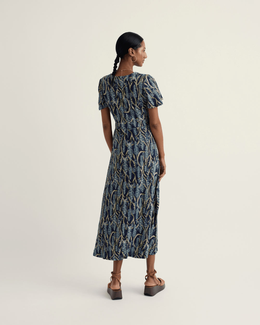 Chateaux Maritime DressPosh Boutique