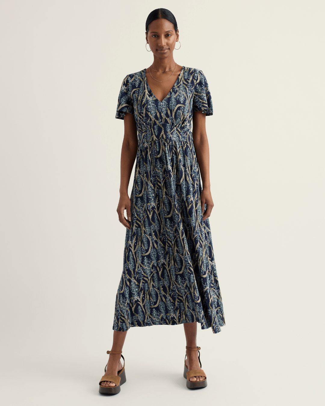 Chateaux Maritime DressPosh Boutique