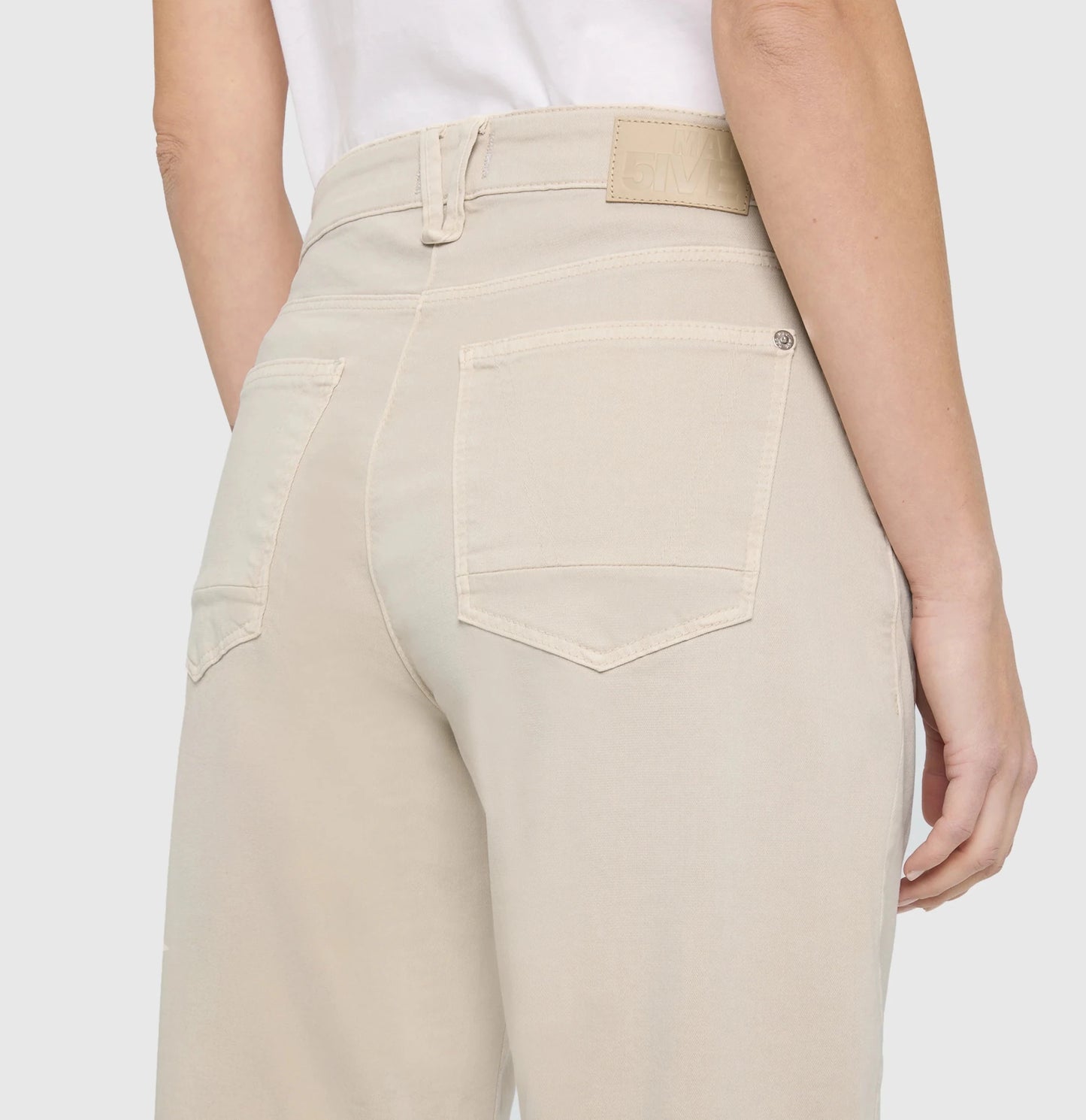 Danni 2.3 BarrelPosh Boutique