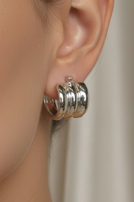 Dora EarringJewelryPosh Boutique