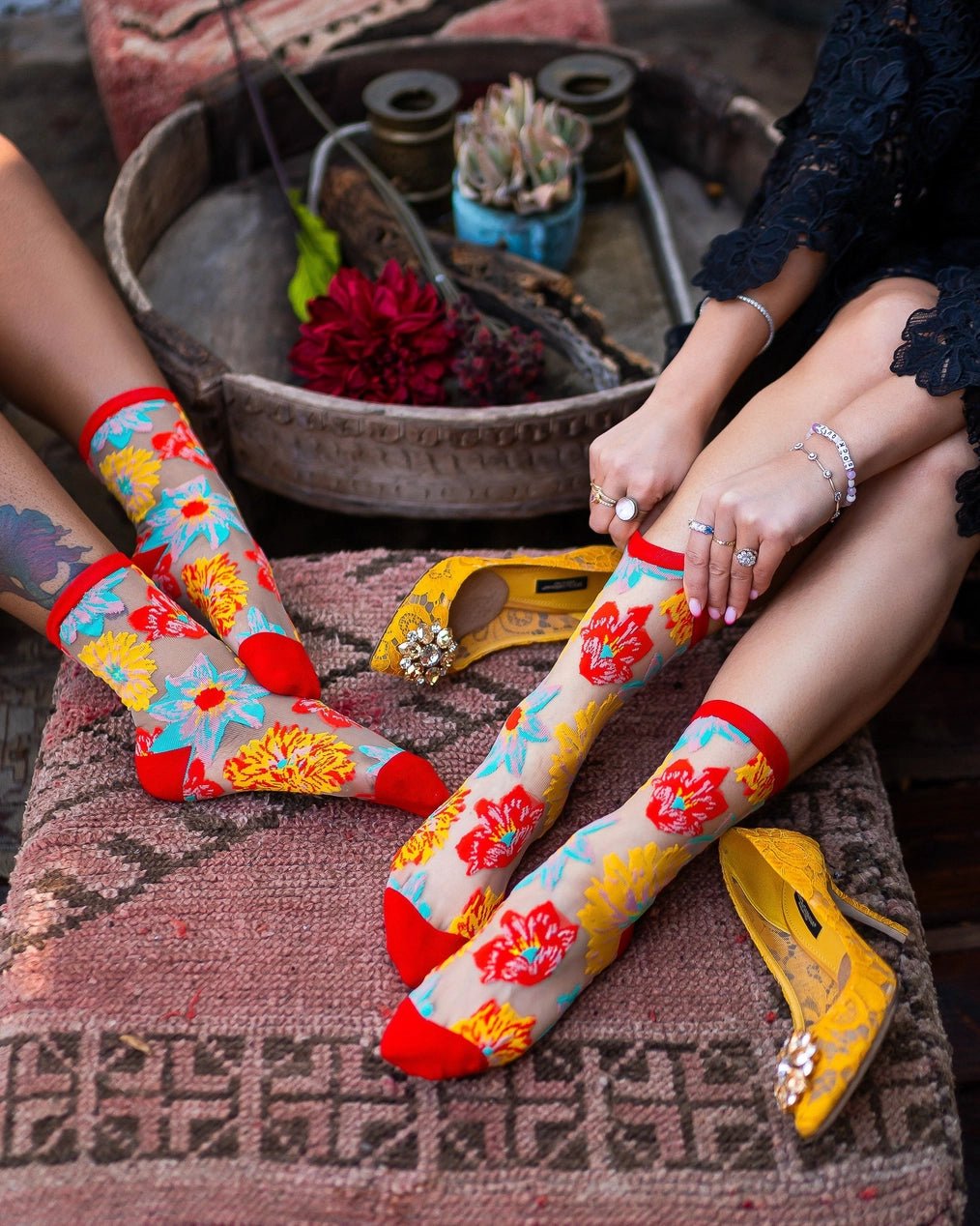 Flower Power Sheer SocksPosh Boutique