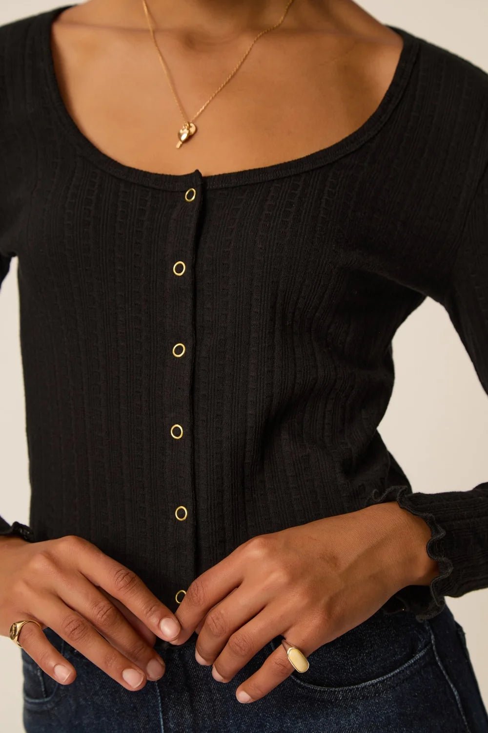 Zoe Black T-ShirtTopsPosh Boutique